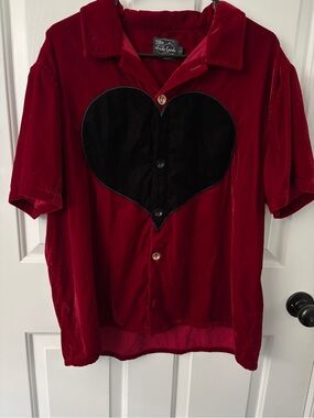 Steady Hands Vintage-Inspired Red Velvet Shirt with Black Heart Accent